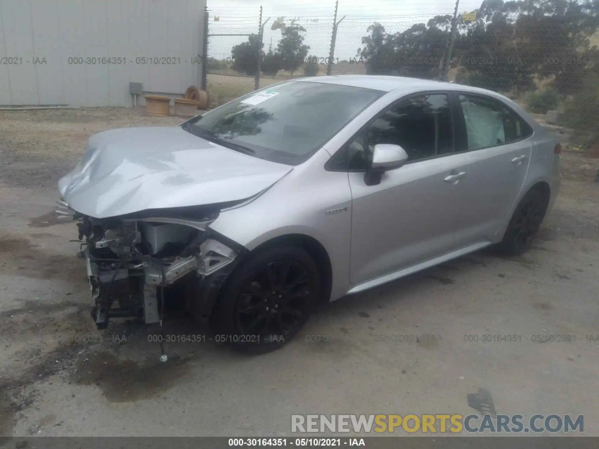 2 Photograph of a damaged car JTDEBRBE2LJ009634 TOYOTA COROLLA 2020