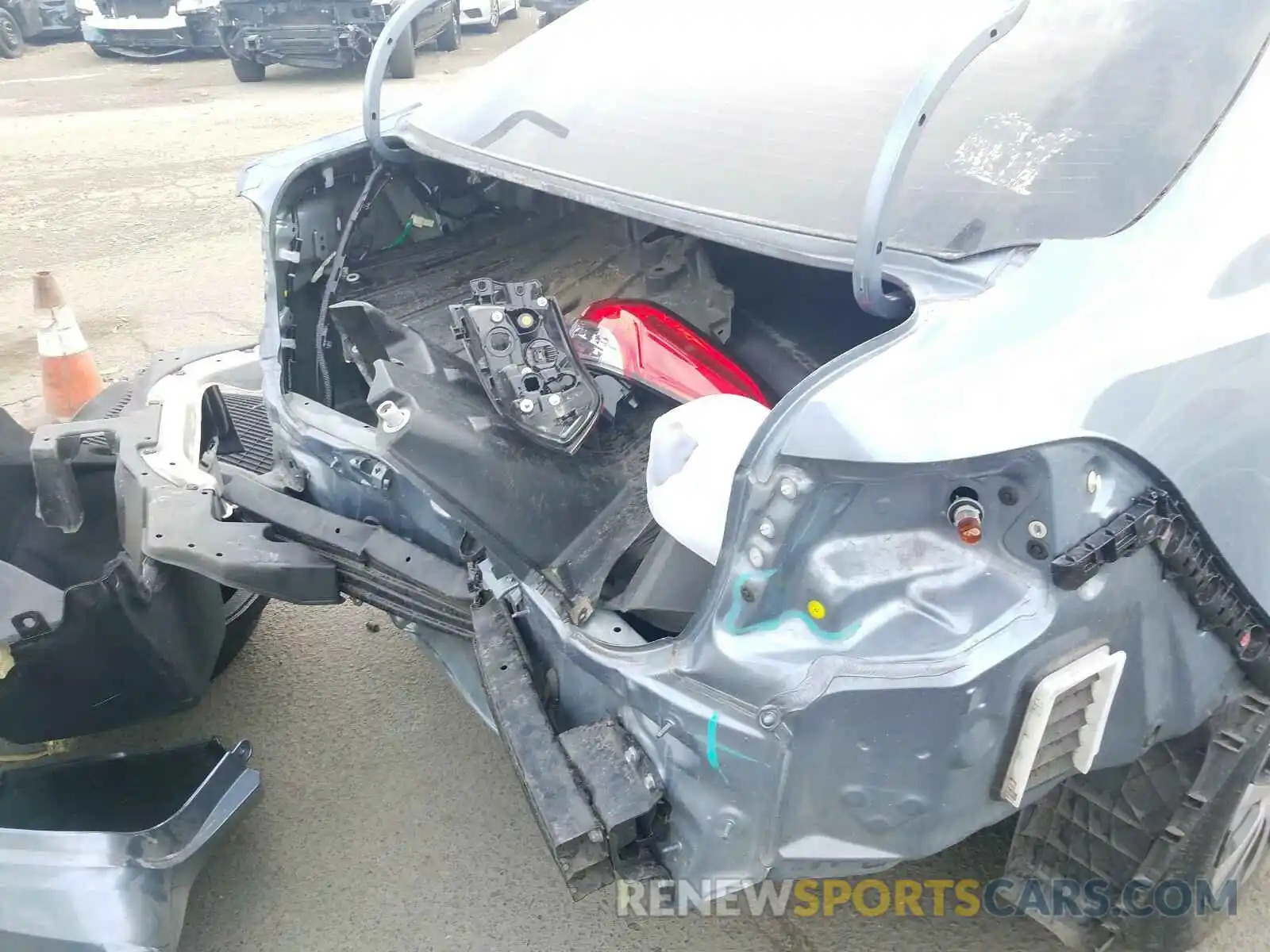 9 Photograph of a damaged car JTDEBRBE2LJ011688 TOYOTA COROLLA 2020