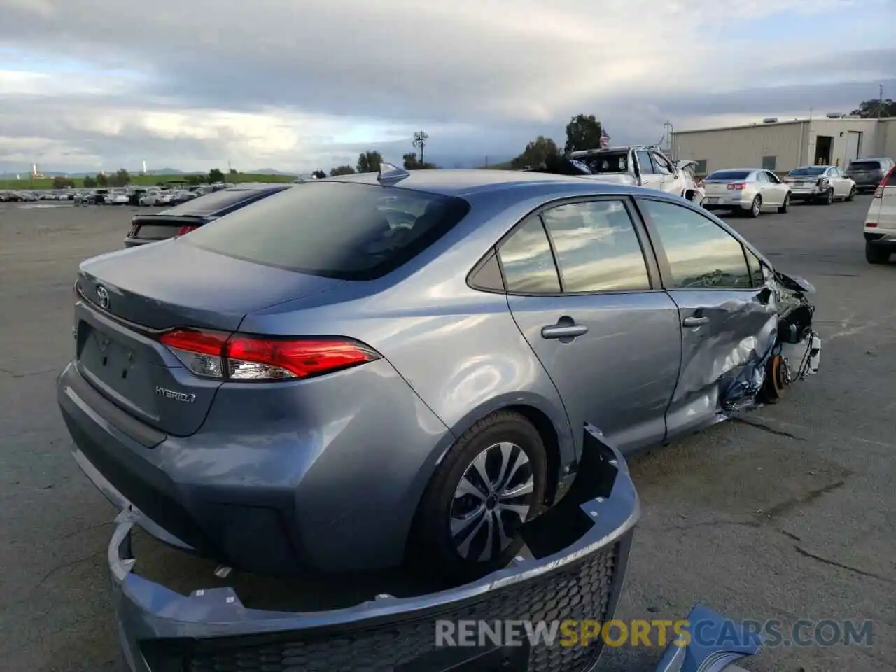 4 Photograph of a damaged car JTDEBRBE2LJ015384 TOYOTA COROLLA 2020