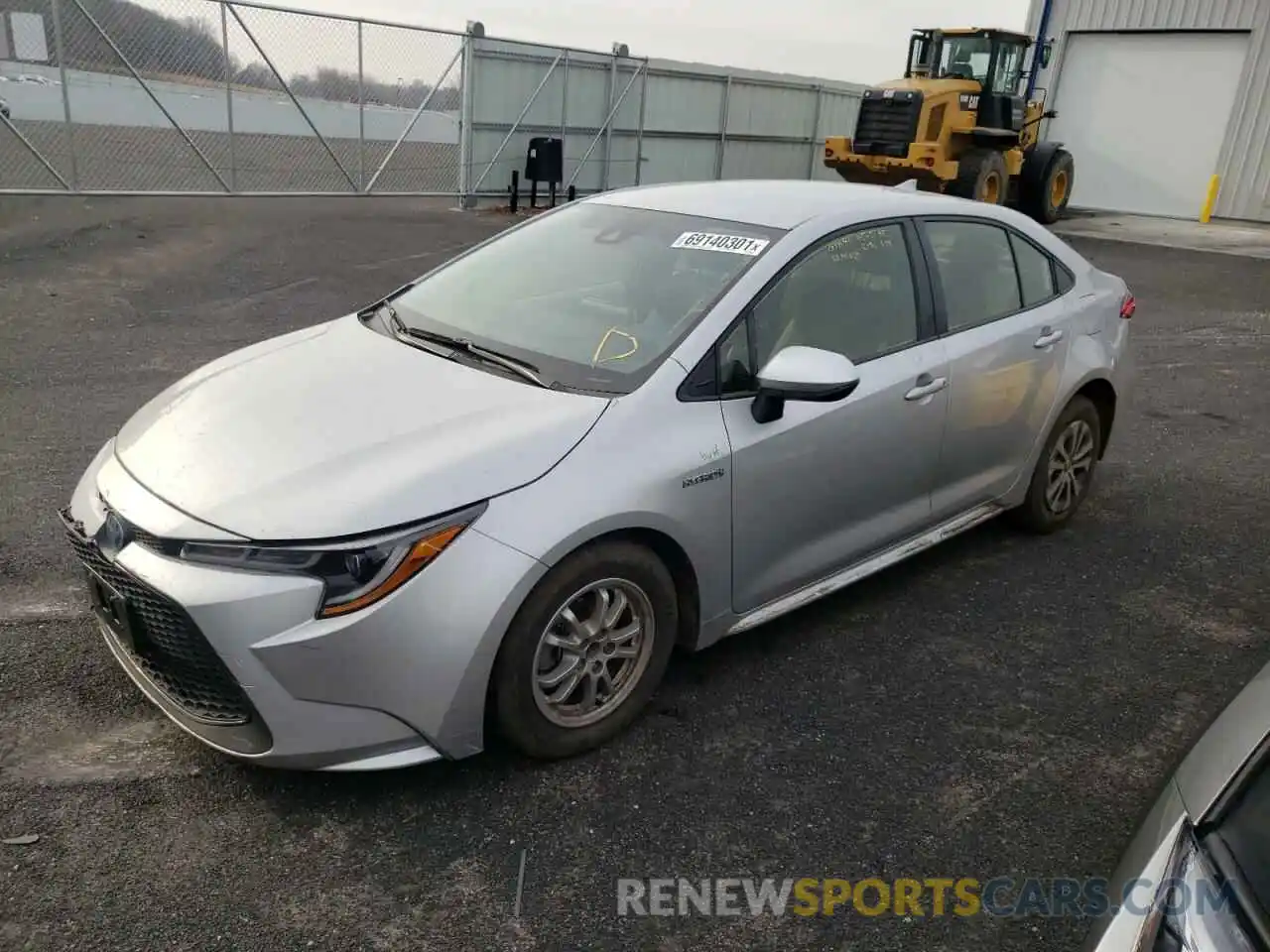 2 Photograph of a damaged car JTDEBRBE2LJ017068 TOYOTA COROLLA 2020