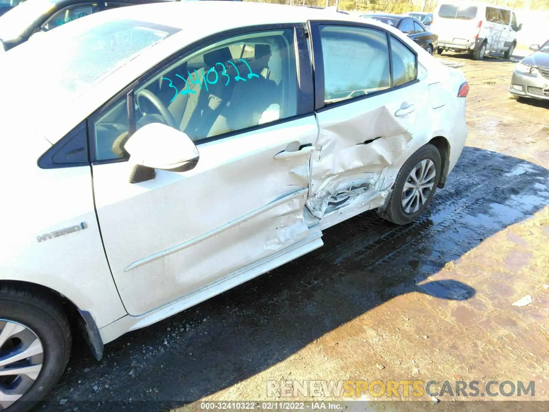 6 Photograph of a damaged car JTDEBRBE2LJ017944 TOYOTA COROLLA 2020