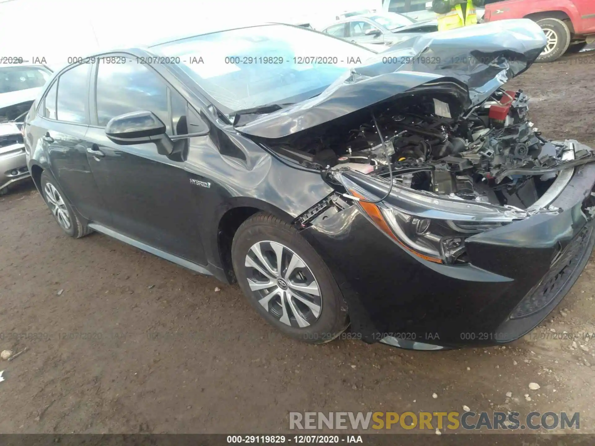 1 Photograph of a damaged car JTDEBRBE2LJ018513 TOYOTA COROLLA 2020