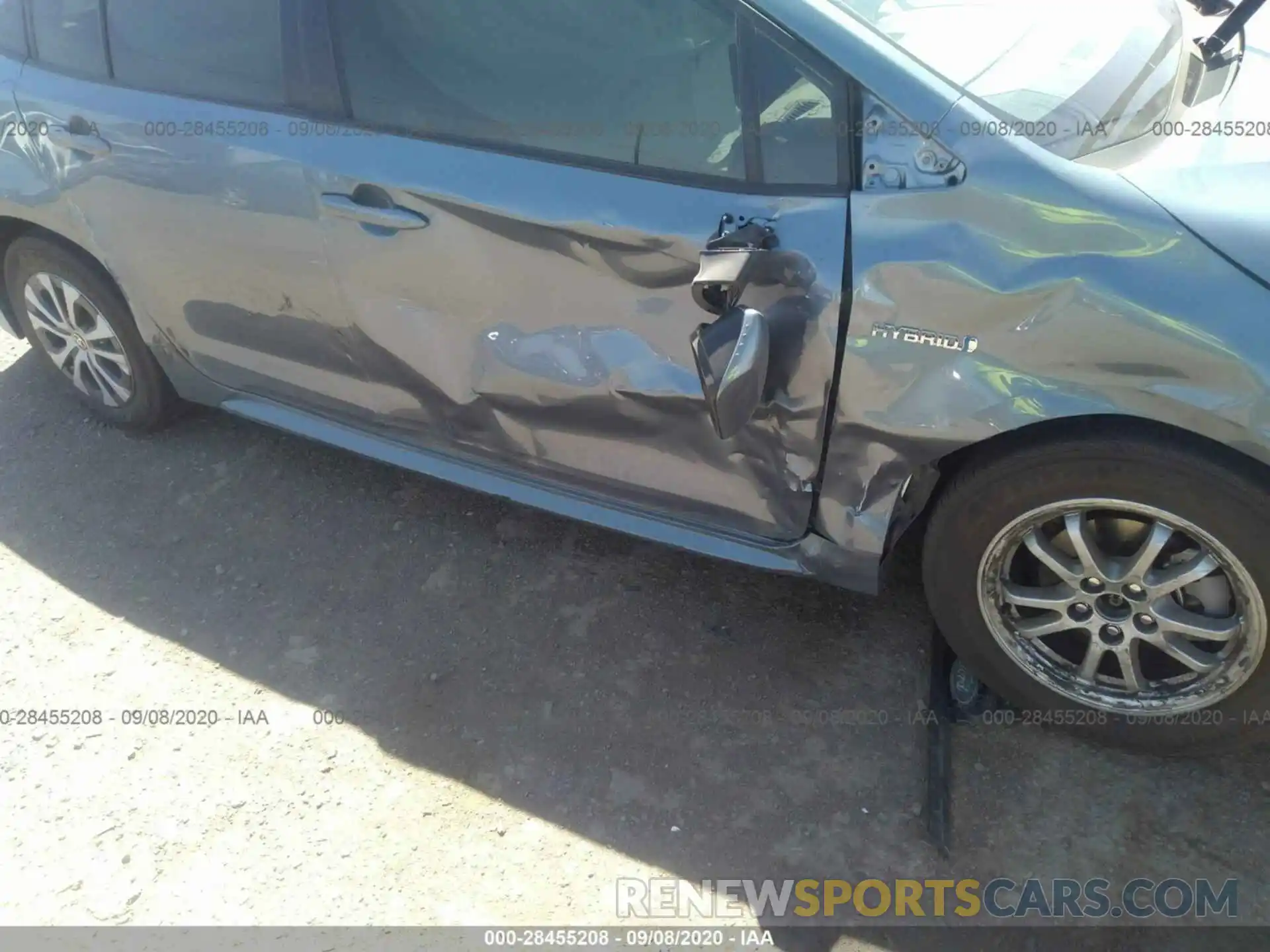 6 Photograph of a damaged car JTDEBRBE2LJ019774 TOYOTA COROLLA 2020