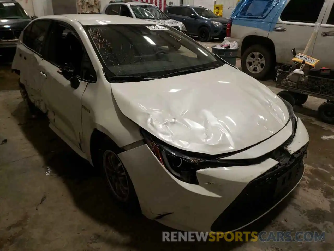 1 Photograph of a damaged car JTDEBRBE2LJ020861 TOYOTA COROLLA 2020