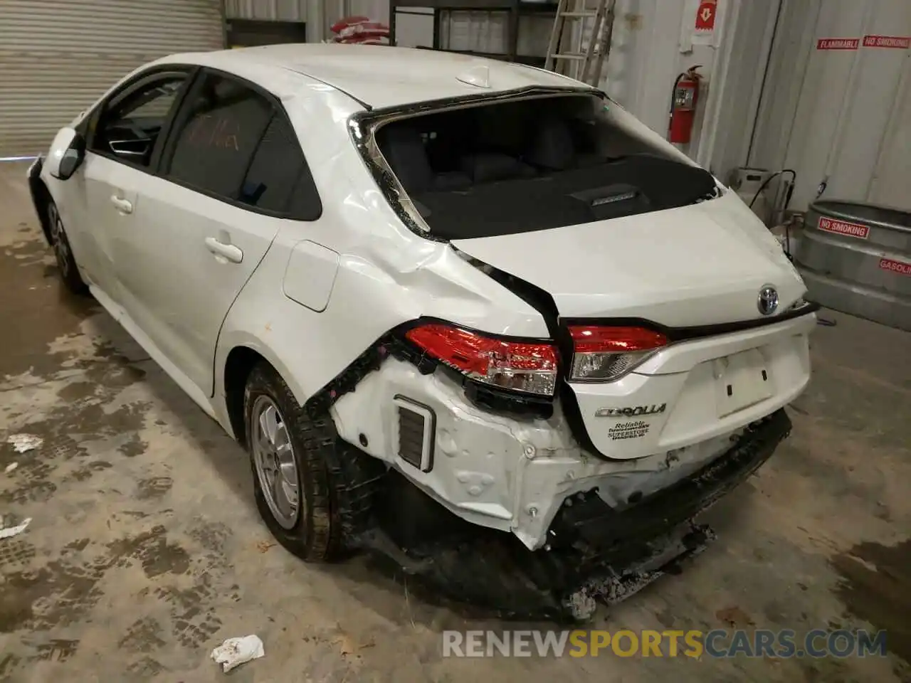 3 Photograph of a damaged car JTDEBRBE2LJ020861 TOYOTA COROLLA 2020