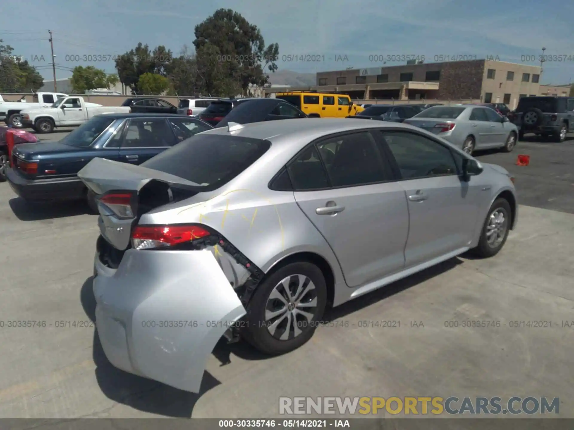 4 Photograph of a damaged car JTDEBRBE2LJ027034 TOYOTA COROLLA 2020