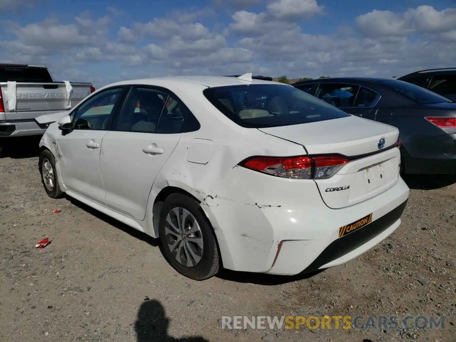 3 Photograph of a damaged car JTDEBRBE2LJ028720 TOYOTA COROLLA 2020