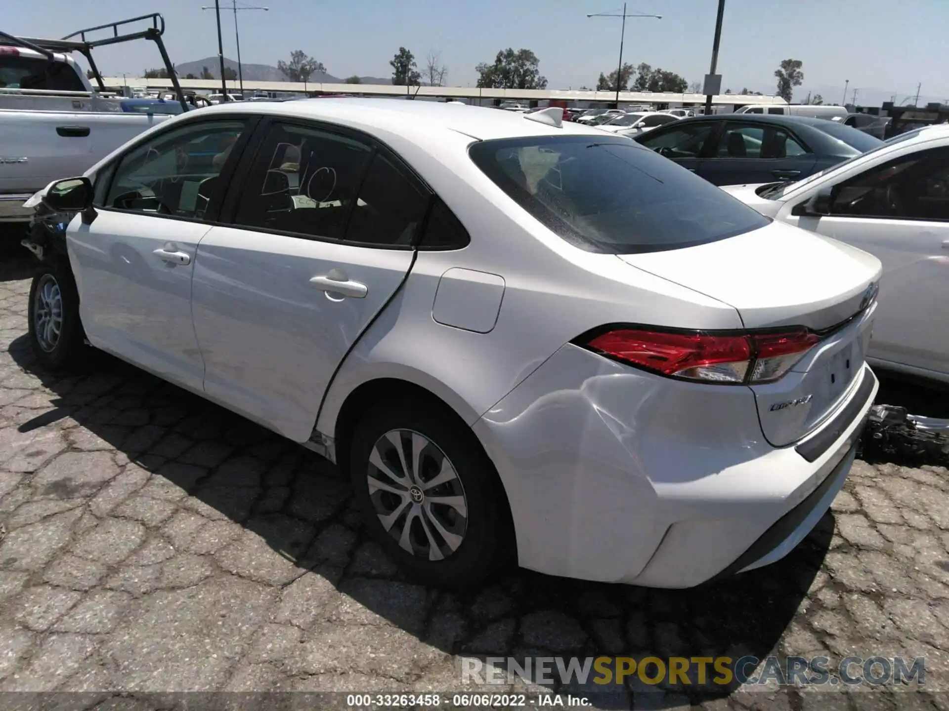 3 Photograph of a damaged car JTDEBRBE2LJ029446 TOYOTA COROLLA 2020