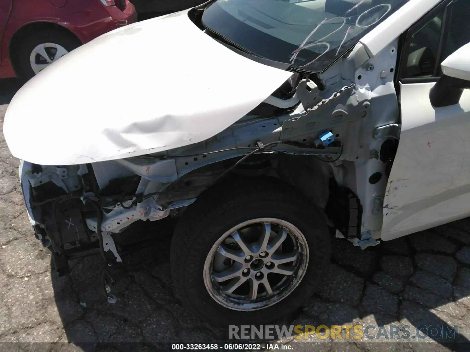 6 Photograph of a damaged car JTDEBRBE2LJ029446 TOYOTA COROLLA 2020