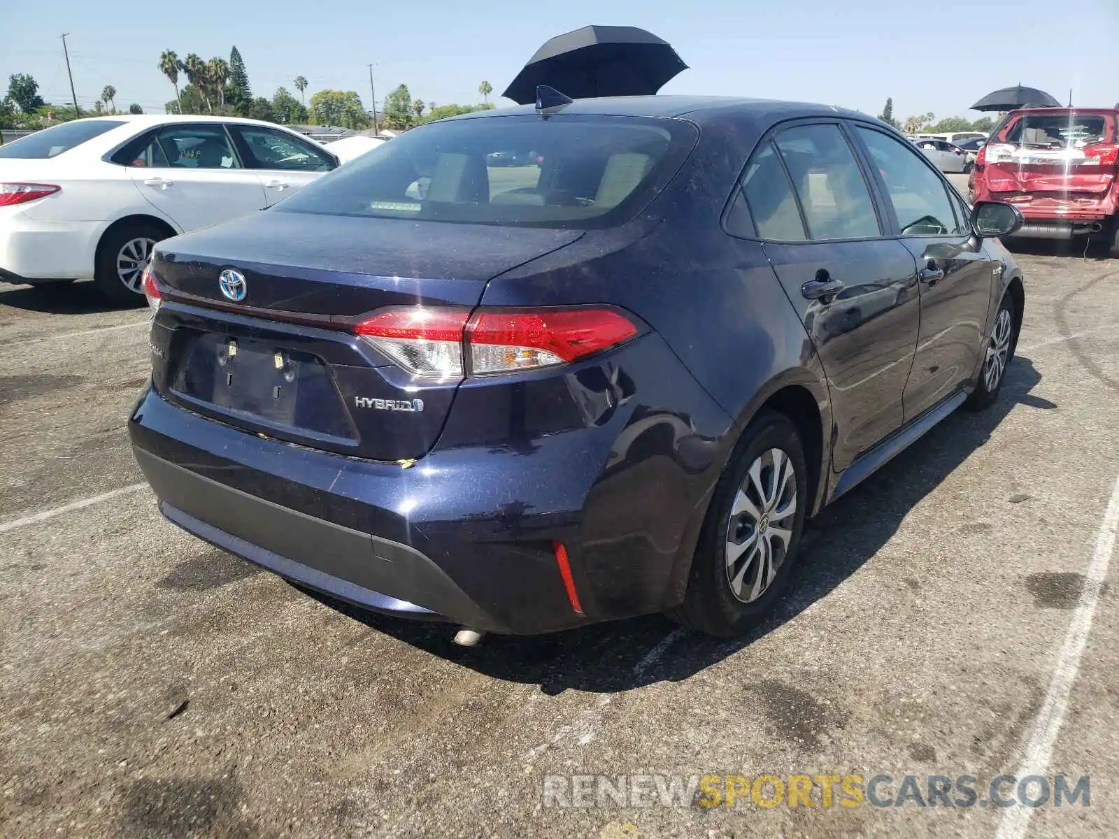 4 Photograph of a damaged car JTDEBRBE2LJ031035 TOYOTA COROLLA 2020