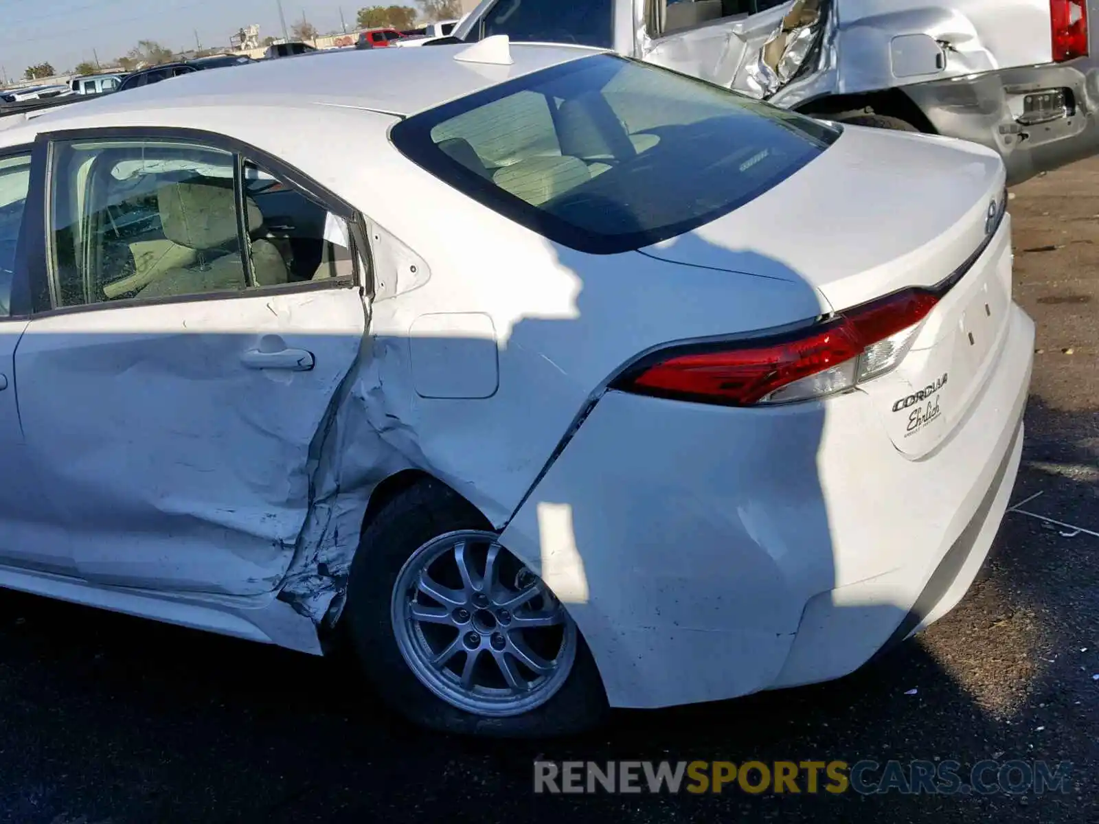 10 Photograph of a damaged car JTDEBRBE3LJ001476 TOYOTA COROLLA 2020