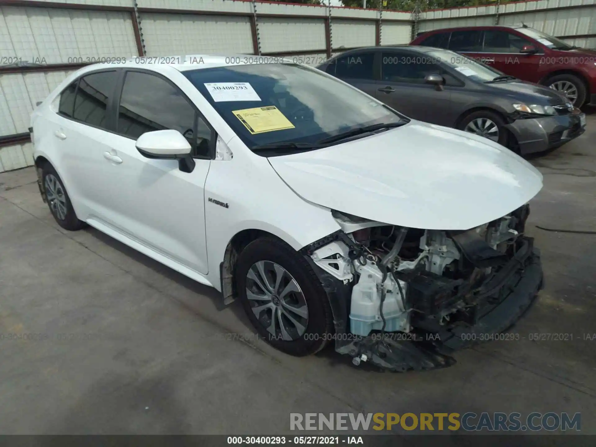 1 Photograph of a damaged car JTDEBRBE3LJ003499 TOYOTA COROLLA 2020