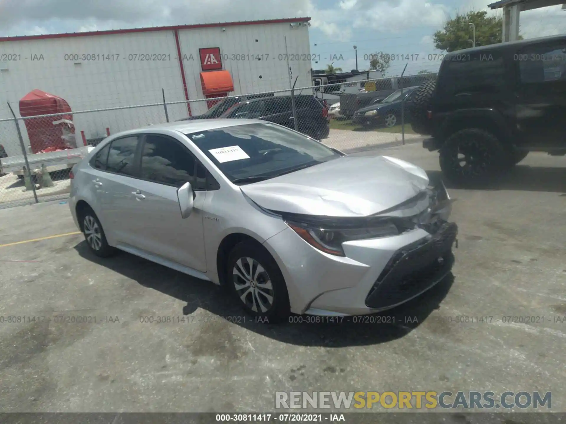 1 Photograph of a damaged car JTDEBRBE3LJ004152 TOYOTA COROLLA 2020