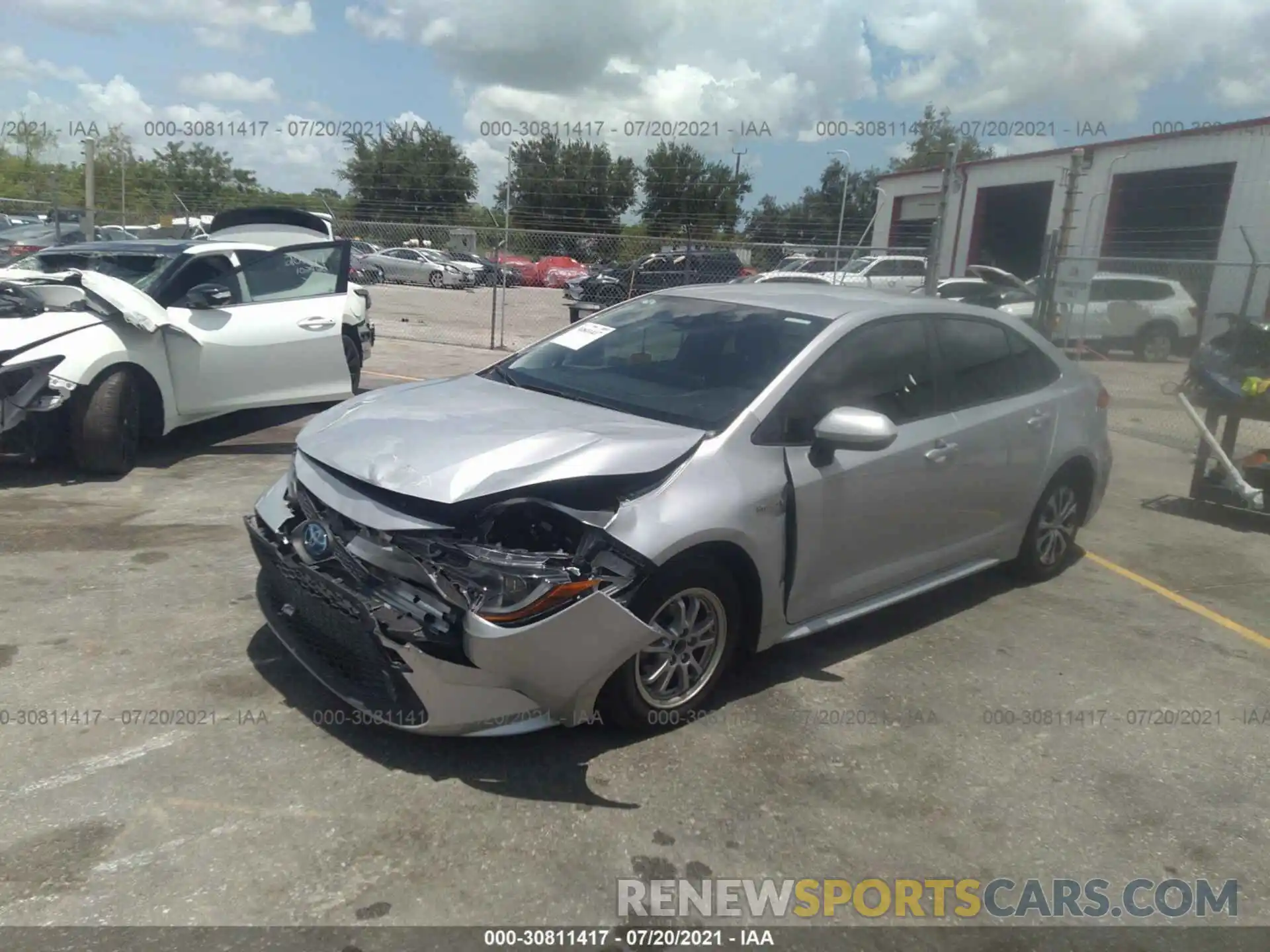 2 Photograph of a damaged car JTDEBRBE3LJ004152 TOYOTA COROLLA 2020