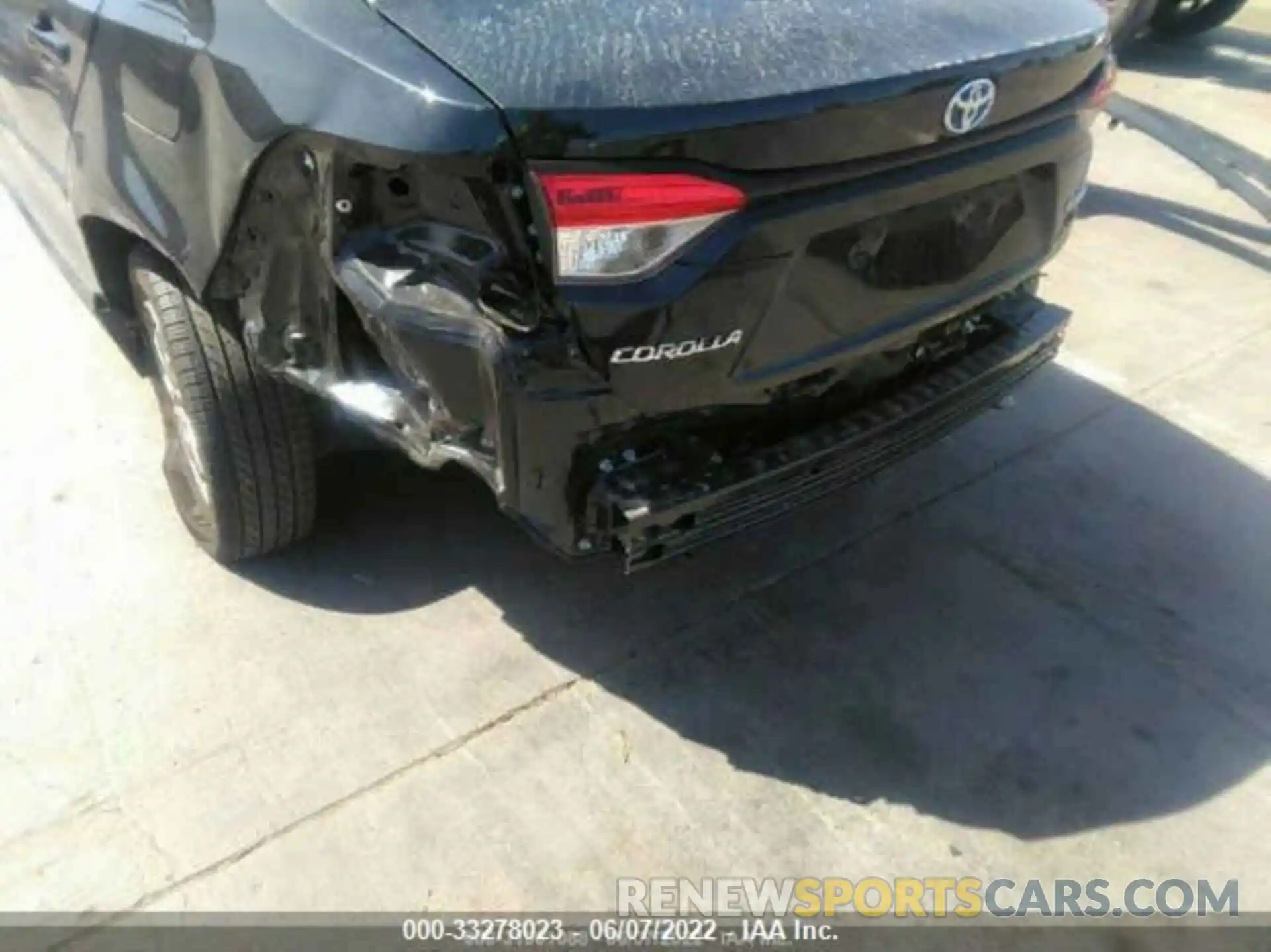 6 Photograph of a damaged car JTDEBRBE3LJ006189 TOYOTA COROLLA 2020