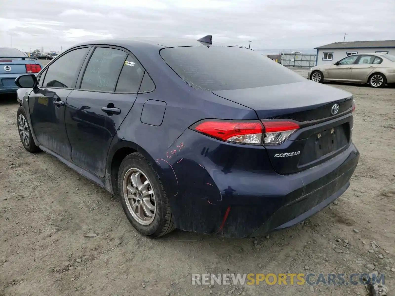 3 Photograph of a damaged car JTDEBRBE3LJ006225 TOYOTA COROLLA 2020