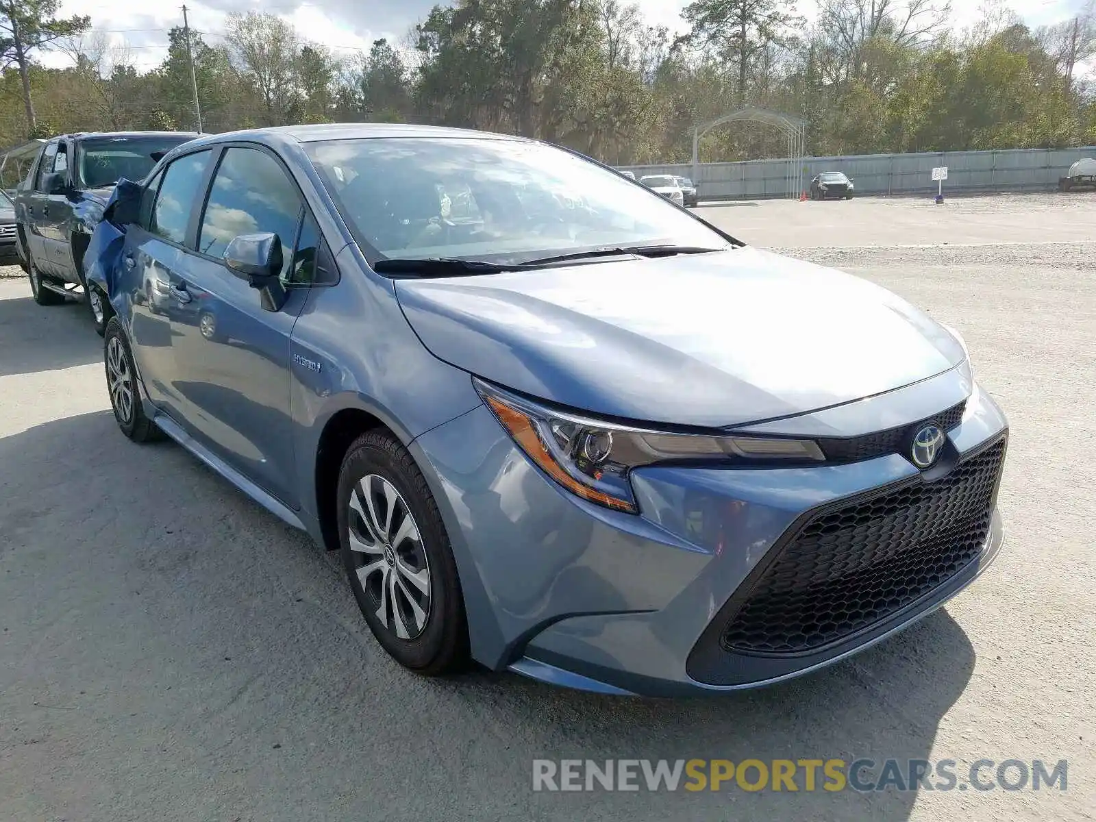 1 Photograph of a damaged car JTDEBRBE3LJ006760 TOYOTA COROLLA 2020