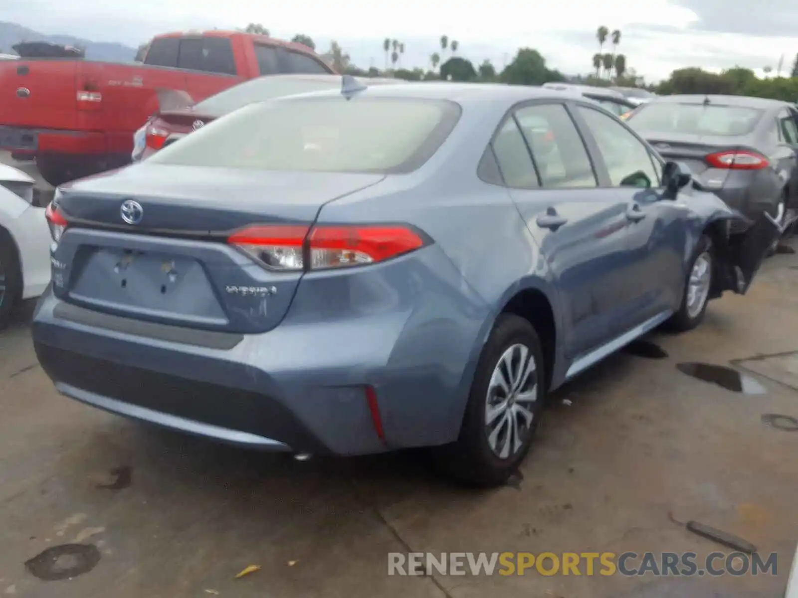 4 Photograph of a damaged car JTDEBRBE3LJ006841 TOYOTA COROLLA 2020