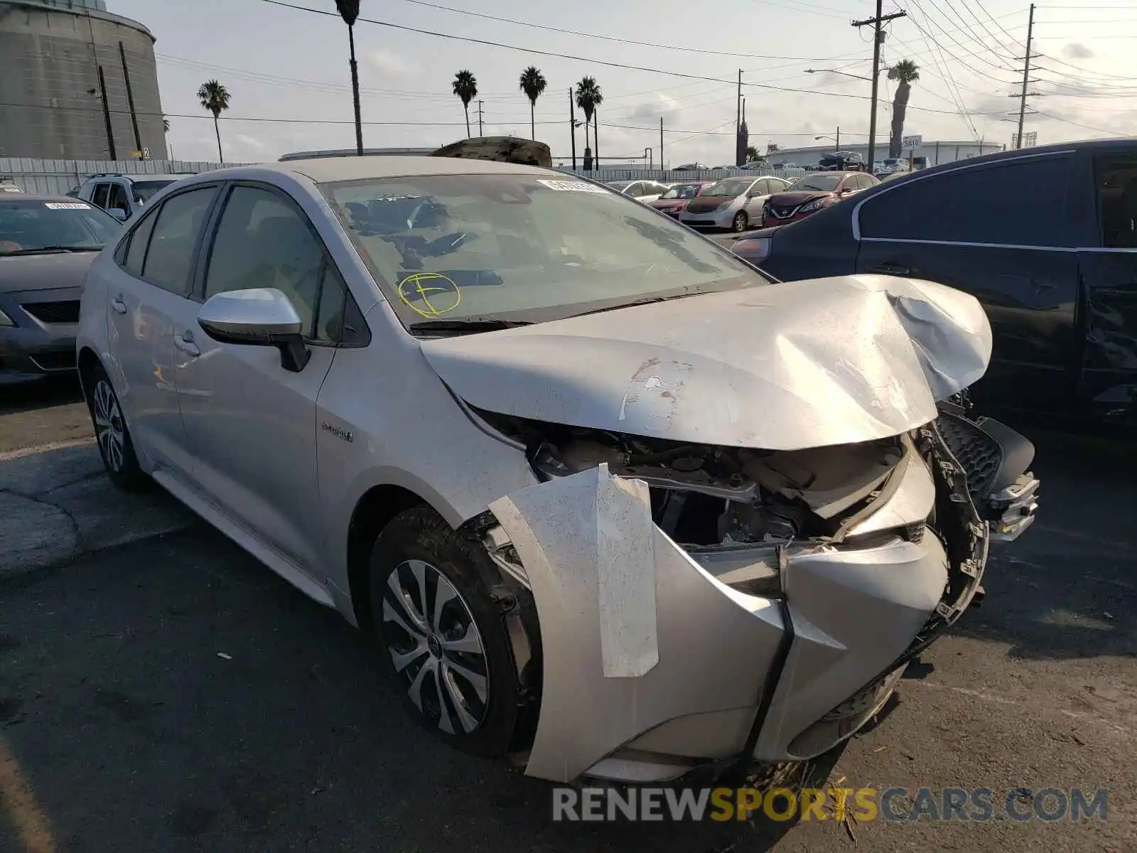 1 Photograph of a damaged car JTDEBRBE3LJ008816 TOYOTA COROLLA 2020