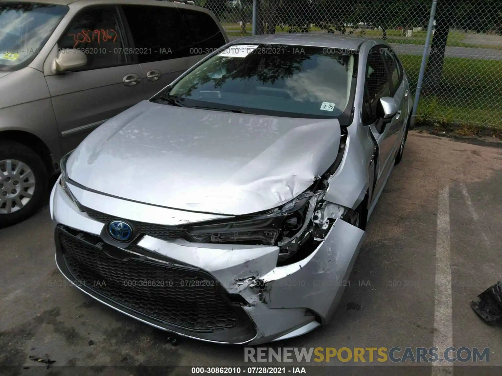 6 Photograph of a damaged car JTDEBRBE3LJ009125 TOYOTA COROLLA 2020