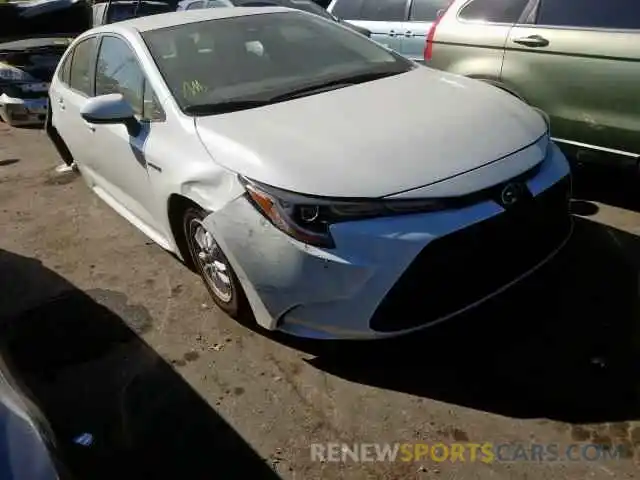 1 Photograph of a damaged car JTDEBRBE3LJ009299 TOYOTA COROLLA 2020