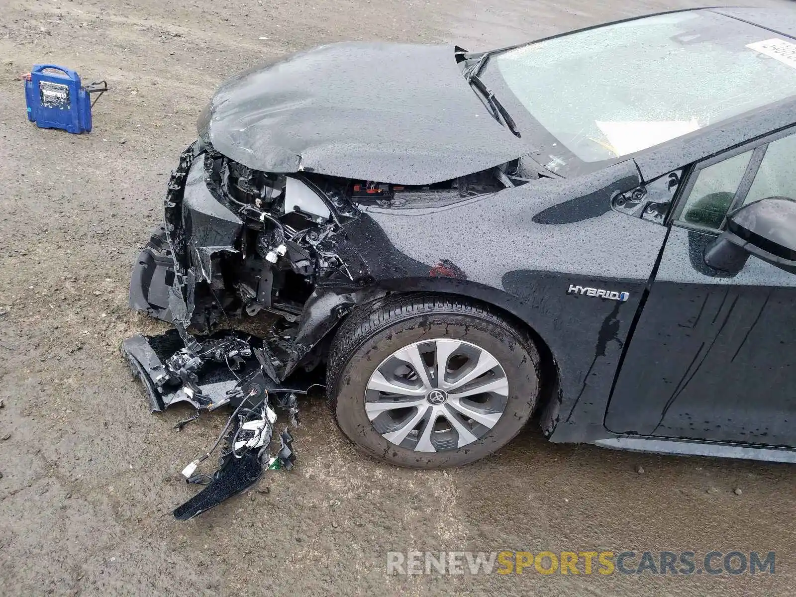 9 Photograph of a damaged car JTDEBRBE3LJ010307 TOYOTA COROLLA 2020