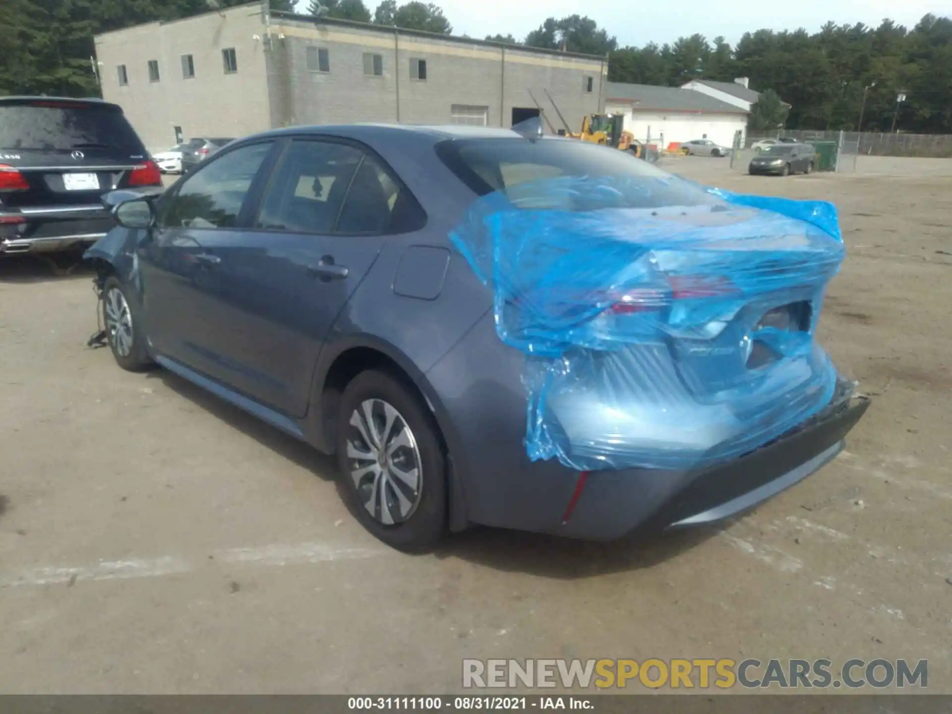 3 Photograph of a damaged car JTDEBRBE3LJ010758 TOYOTA COROLLA 2020