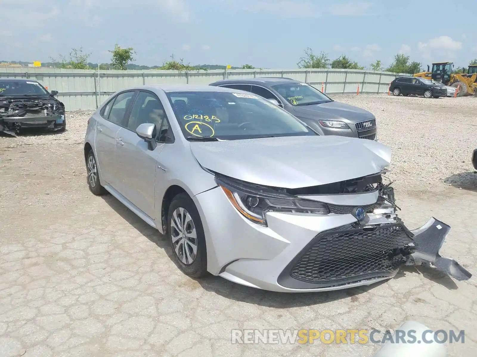 1 Photograph of a damaged car JTDEBRBE3LJ012185 TOYOTA COROLLA 2020