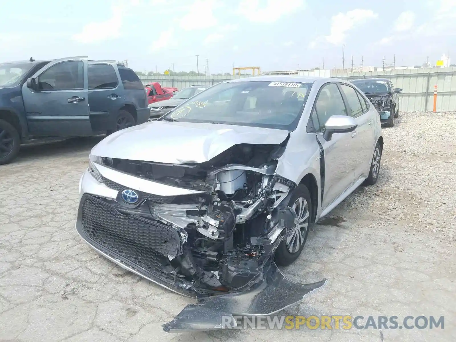 2 Photograph of a damaged car JTDEBRBE3LJ012185 TOYOTA COROLLA 2020