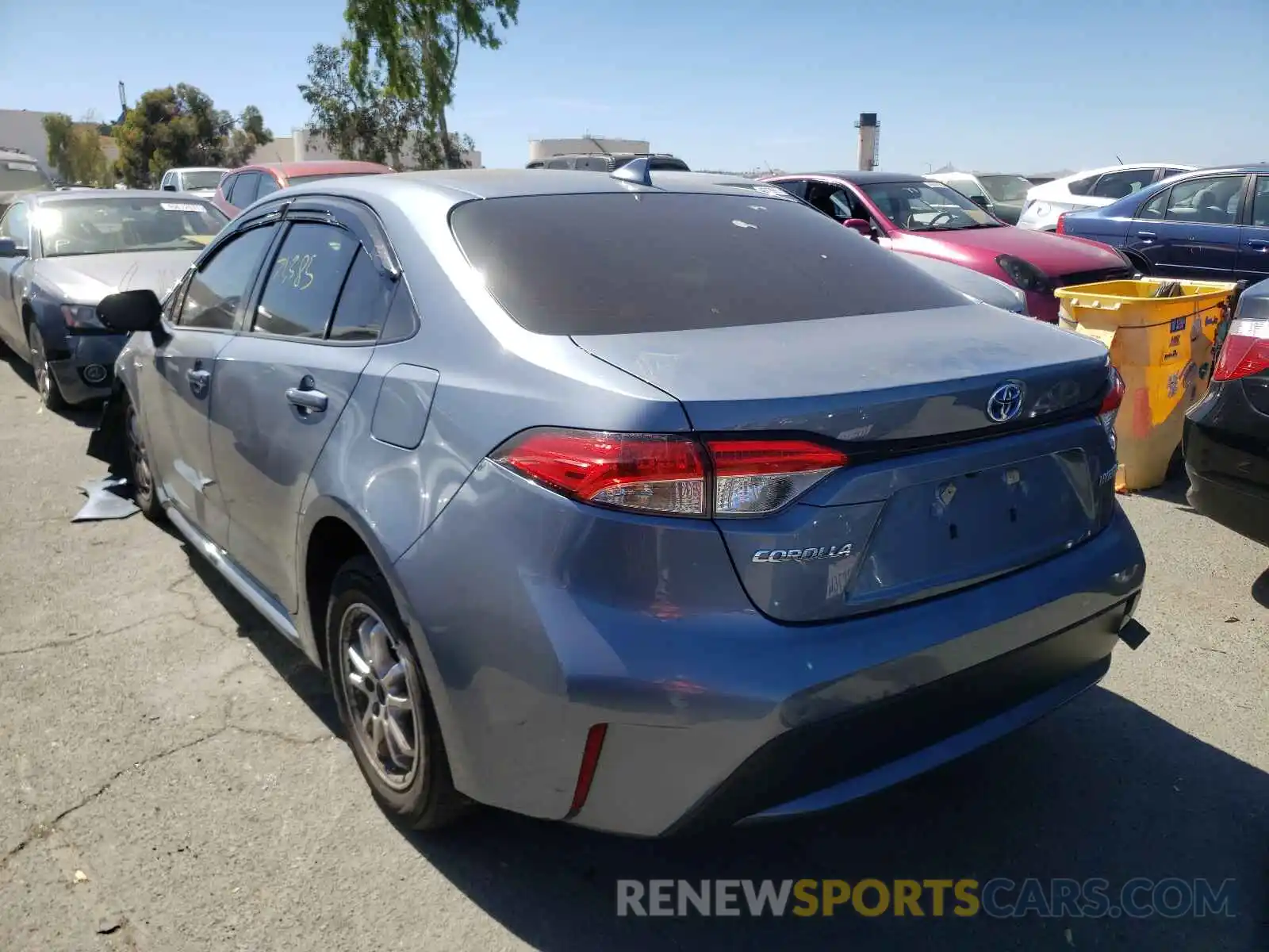 3 Photograph of a damaged car JTDEBRBE3LJ012252 TOYOTA COROLLA 2020