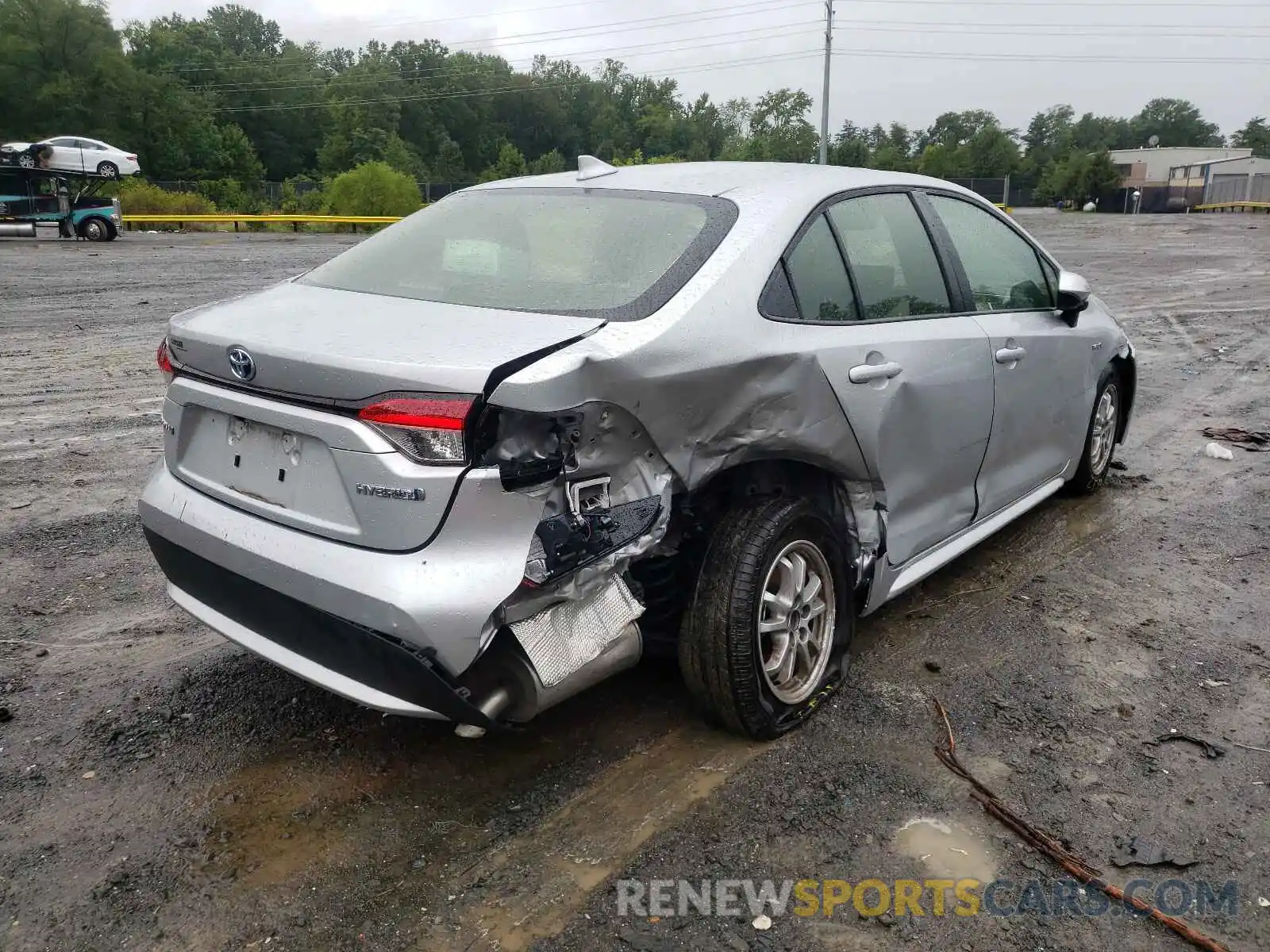 4 Photograph of a damaged car JTDEBRBE3LJ014132 TOYOTA COROLLA 2020