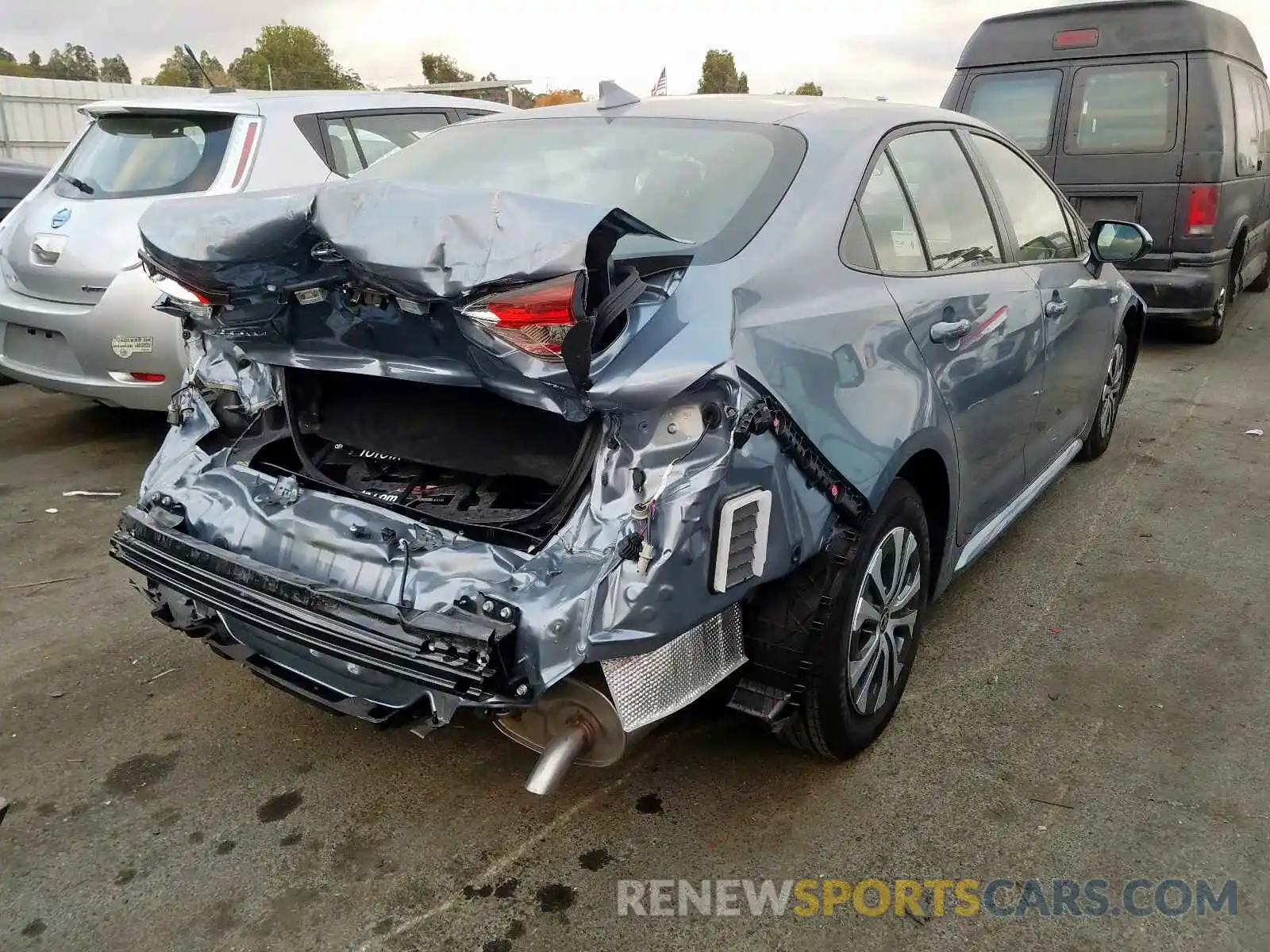 4 Photograph of a damaged car JTDEBRBE3LJ014289 TOYOTA COROLLA 2020