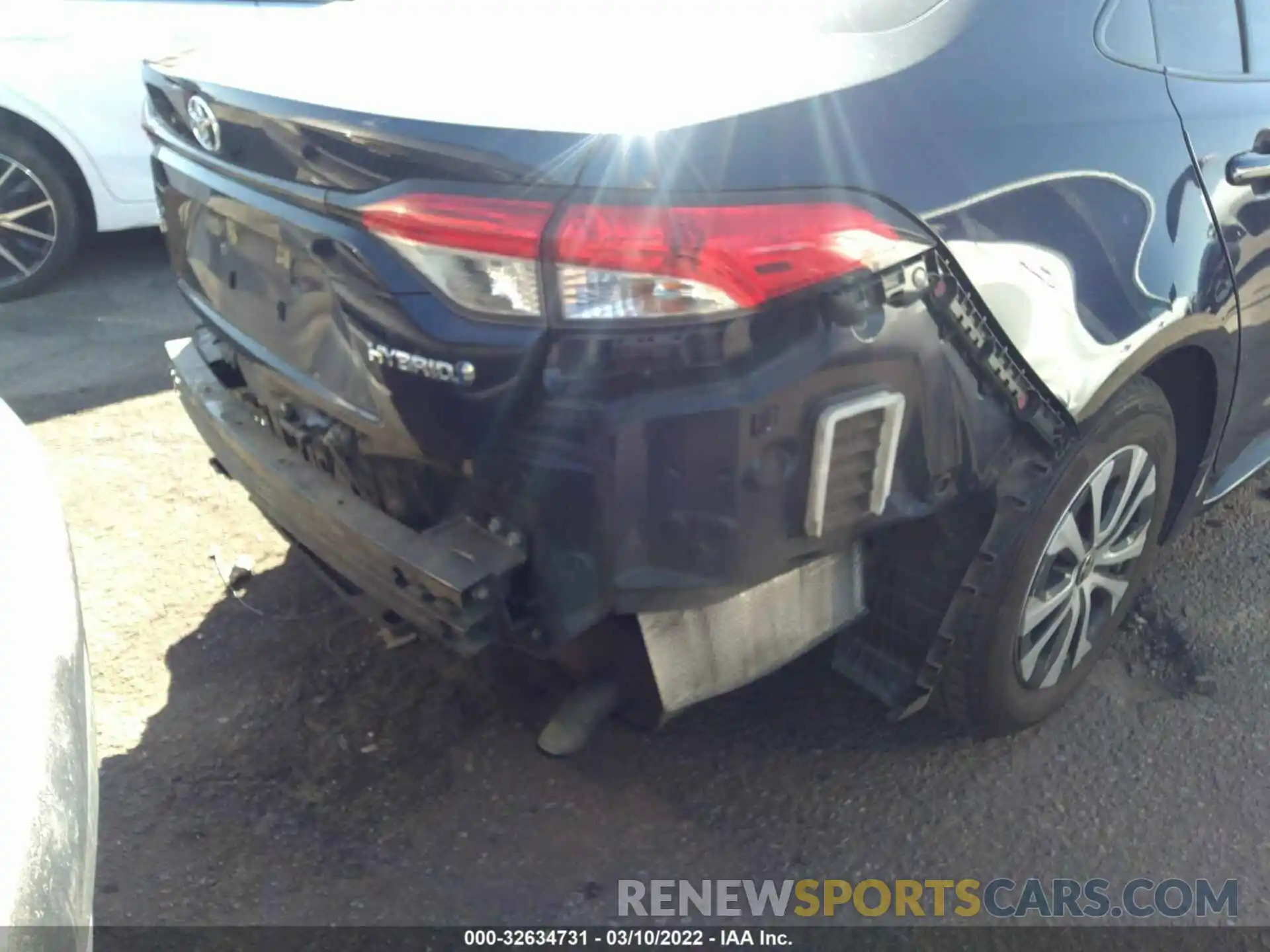 6 Photograph of a damaged car JTDEBRBE3LJ016396 TOYOTA COROLLA 2020