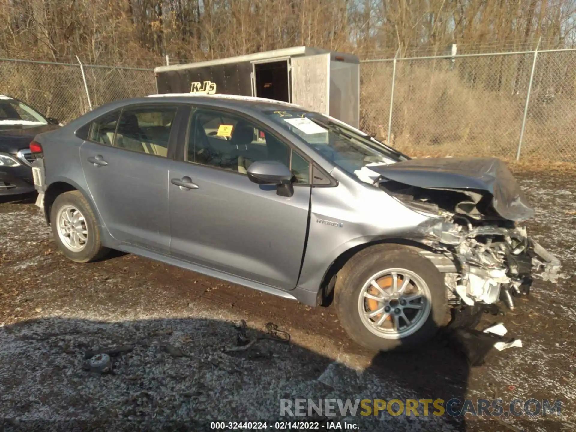 1 Photograph of a damaged car JTDEBRBE3LJ023526 TOYOTA COROLLA 2020