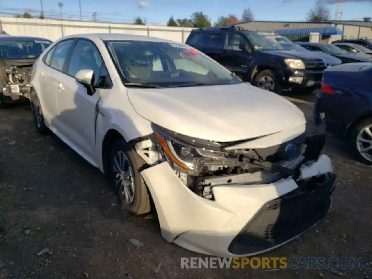 1 Photograph of a damaged car JTDEBRBE3LJ024403 TOYOTA COROLLA 2020