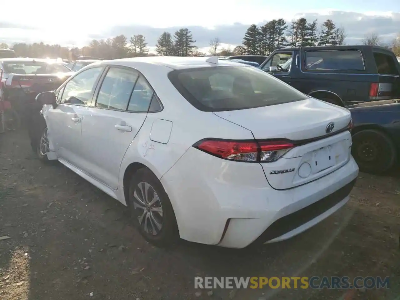 3 Photograph of a damaged car JTDEBRBE3LJ024403 TOYOTA COROLLA 2020