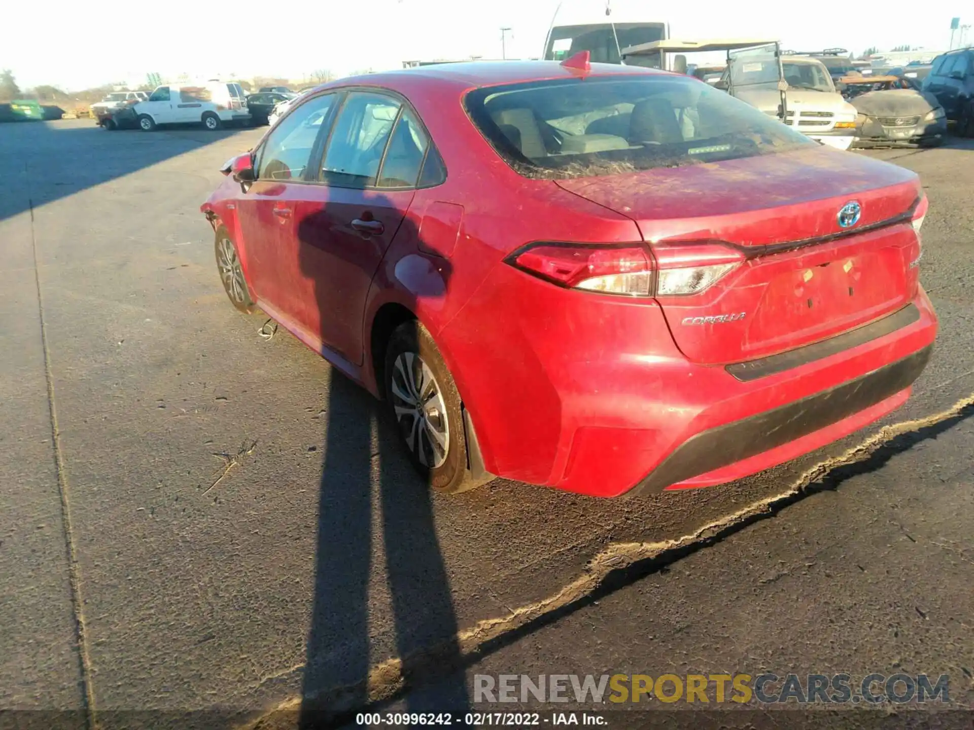 3 Photograph of a damaged car JTDEBRBE3LJ027818 TOYOTA COROLLA 2020