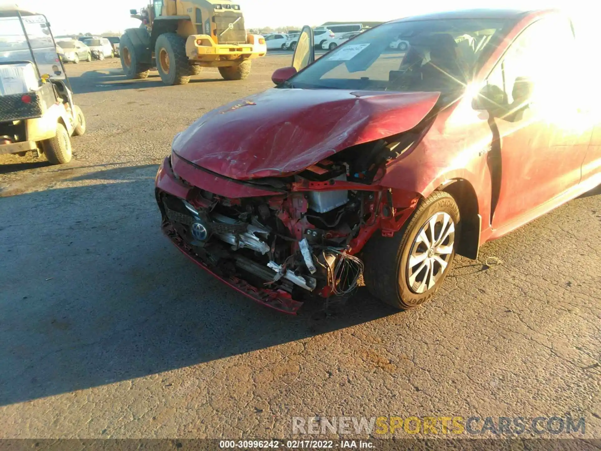 6 Photograph of a damaged car JTDEBRBE3LJ027818 TOYOTA COROLLA 2020