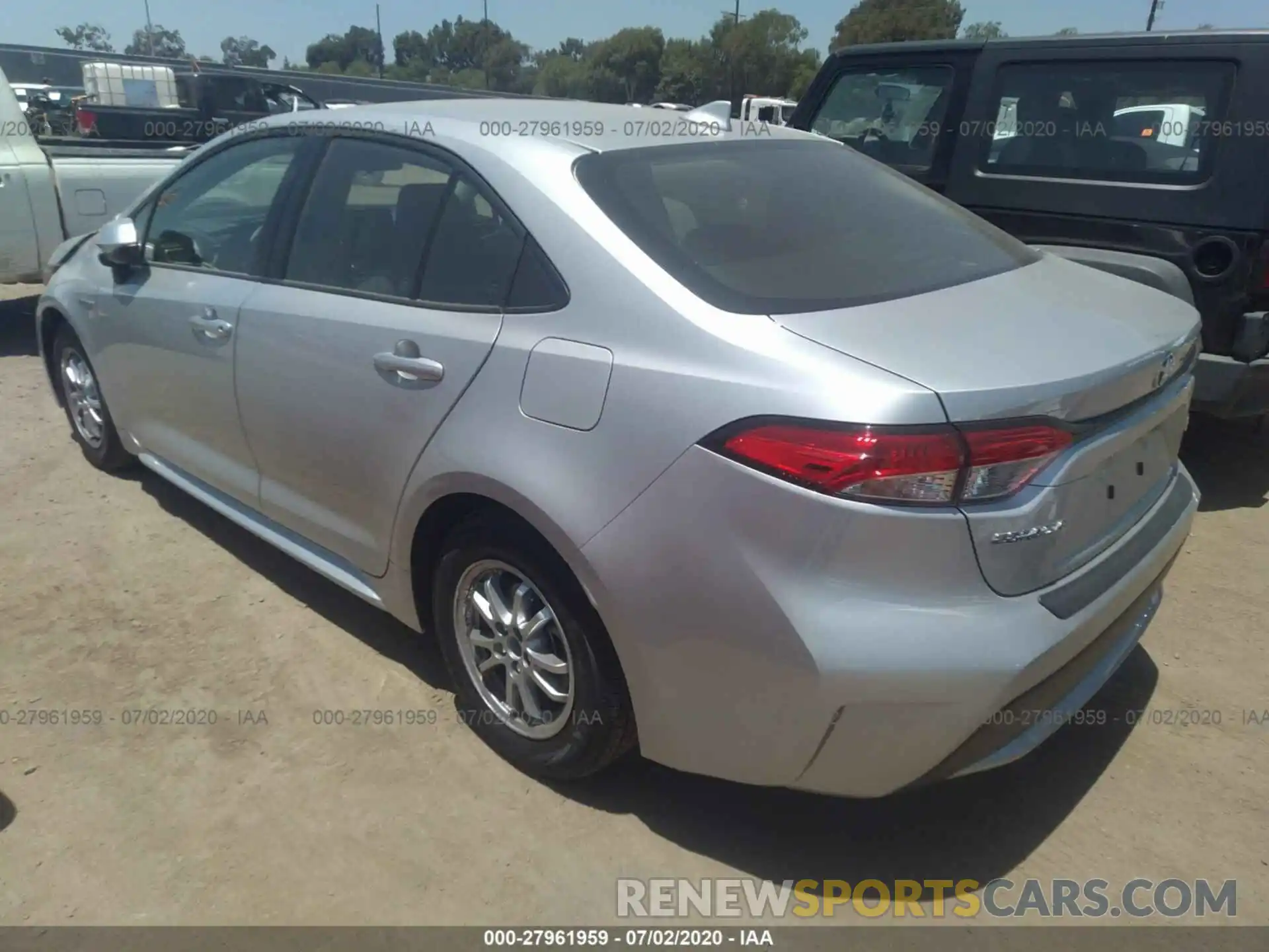 3 Photograph of a damaged car JTDEBRBE3LJ028144 TOYOTA COROLLA 2020