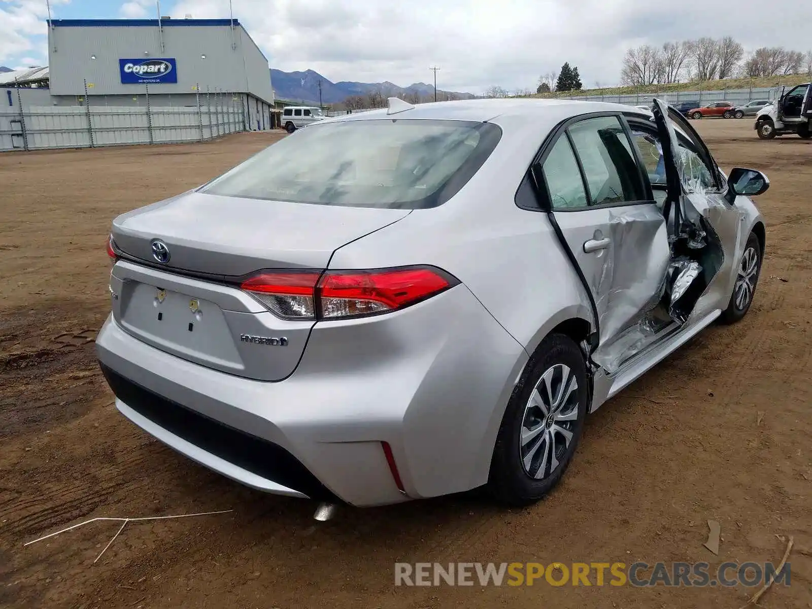 4 Photograph of a damaged car JTDEBRBE4LJ000501 TOYOTA COROLLA 2020