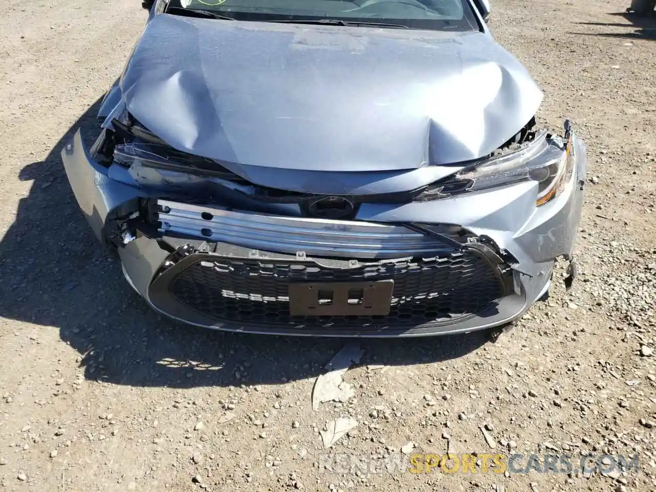 9 Photograph of a damaged car JTDEBRBE4LJ000935 TOYOTA COROLLA 2020