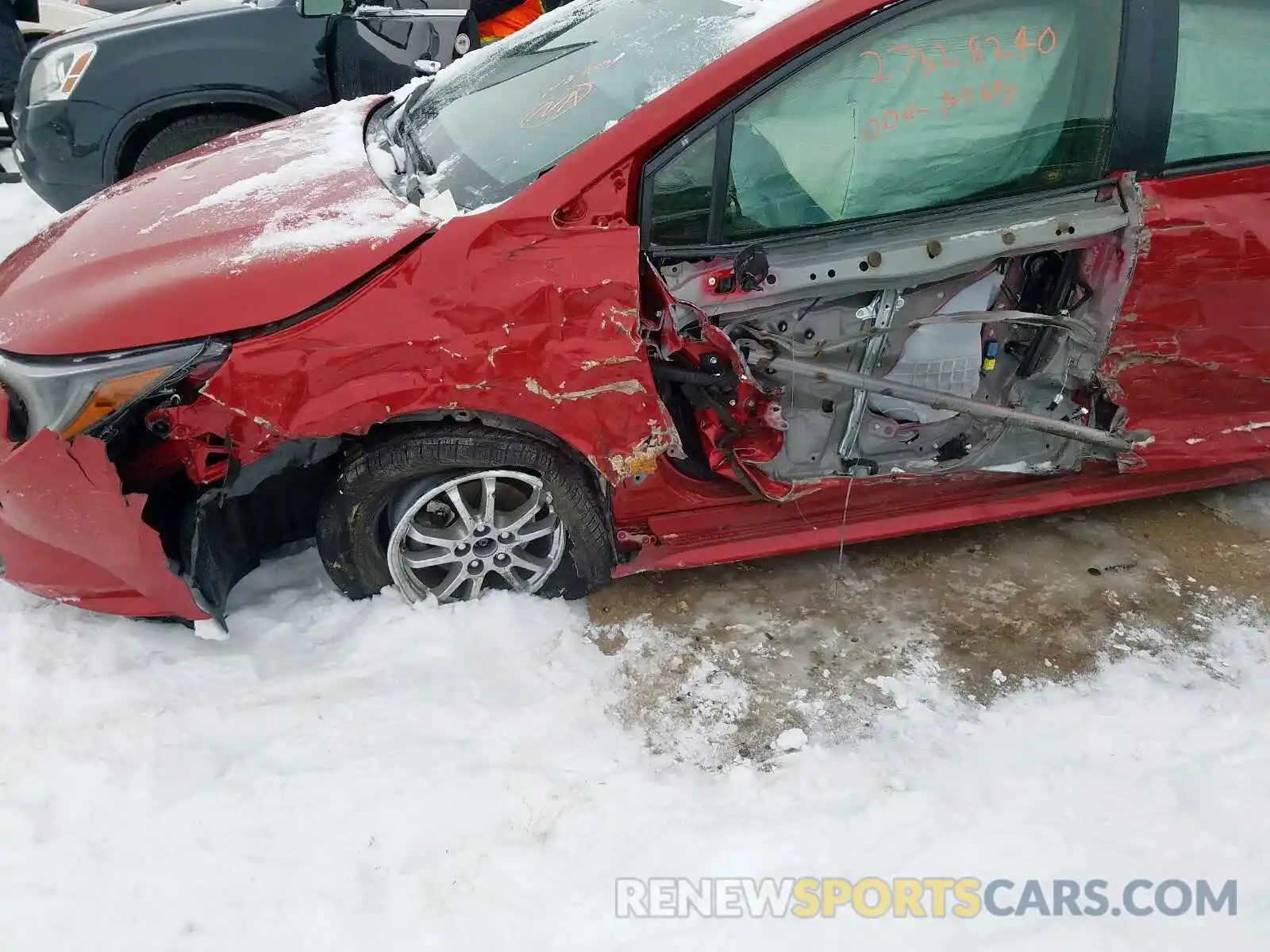 9 Photograph of a damaged car JTDEBRBE4LJ001728 TOYOTA COROLLA 2020