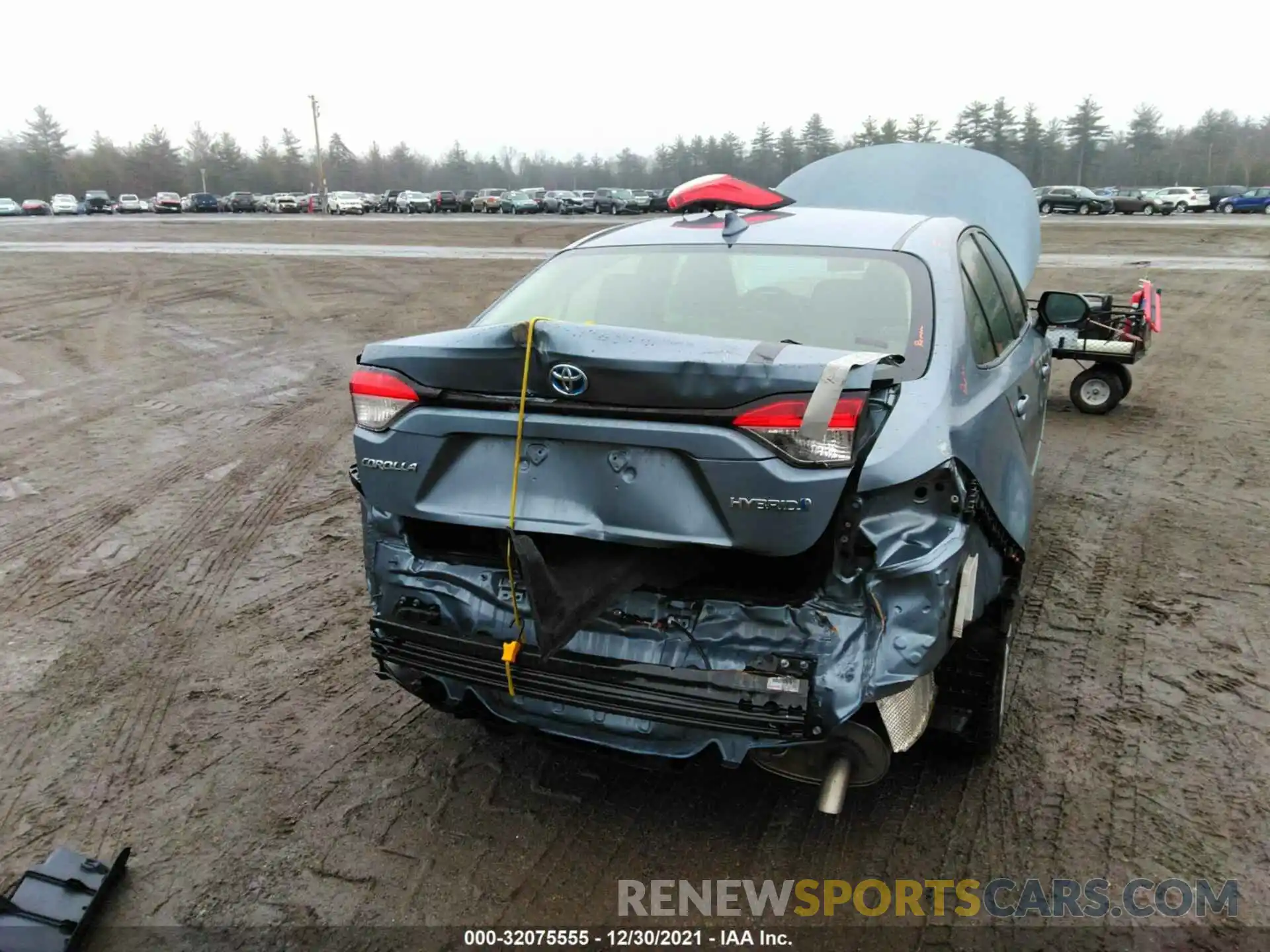 6 Photograph of a damaged car JTDEBRBE4LJ001759 TOYOTA COROLLA 2020