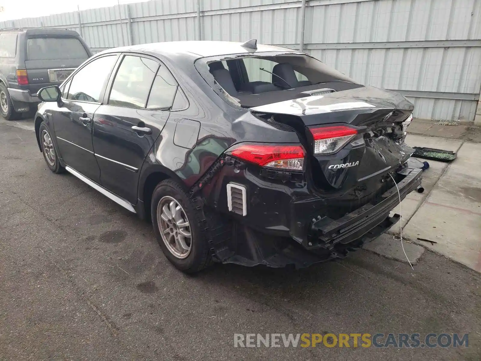 3 Photograph of a damaged car JTDEBRBE4LJ001924 TOYOTA COROLLA 2020