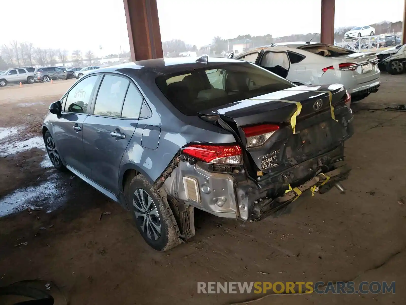 3 Photograph of a damaged car JTDEBRBE4LJ002118 TOYOTA COROLLA 2020