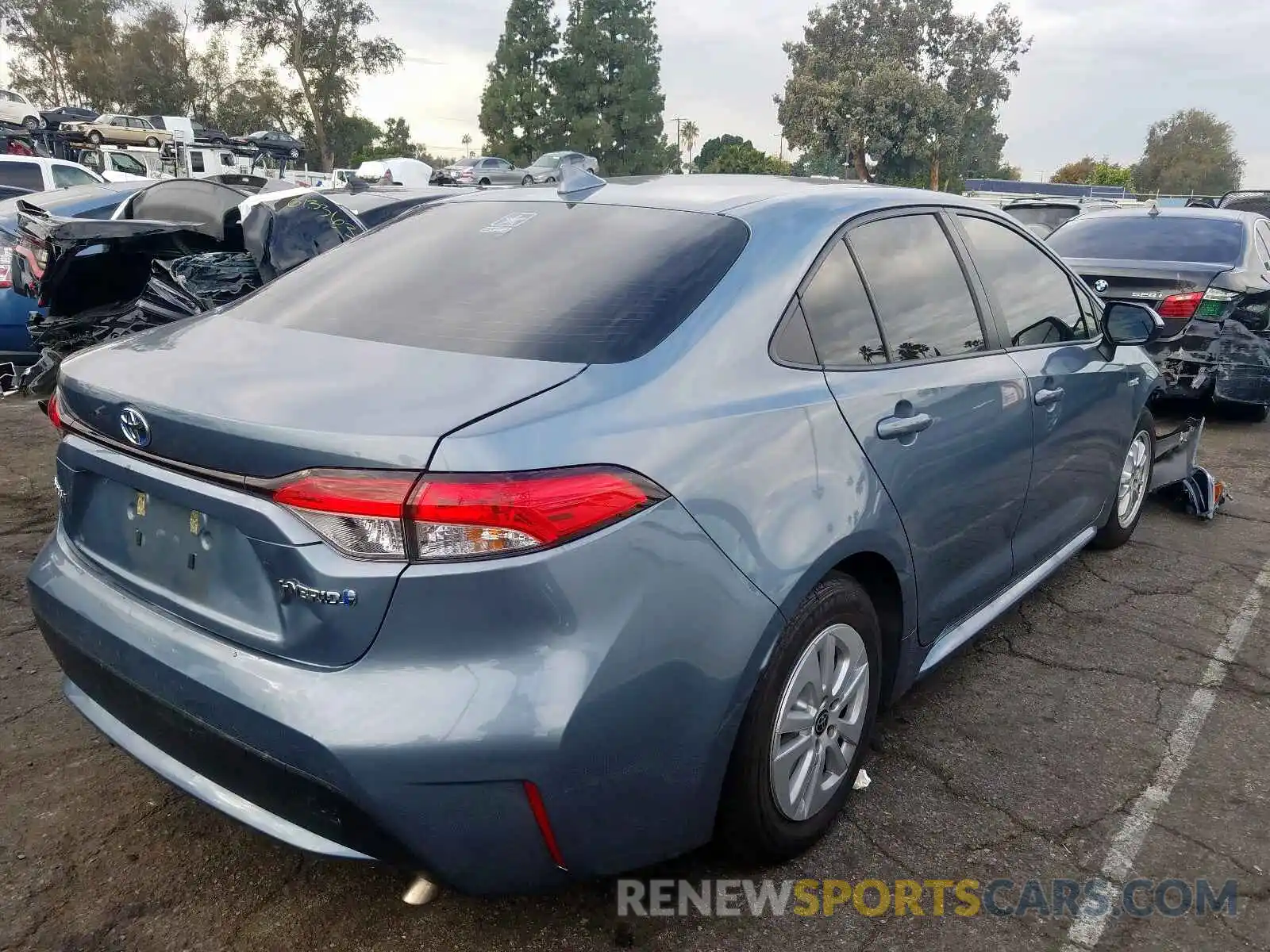 4 Photograph of a damaged car JTDEBRBE4LJ002202 TOYOTA COROLLA 2020