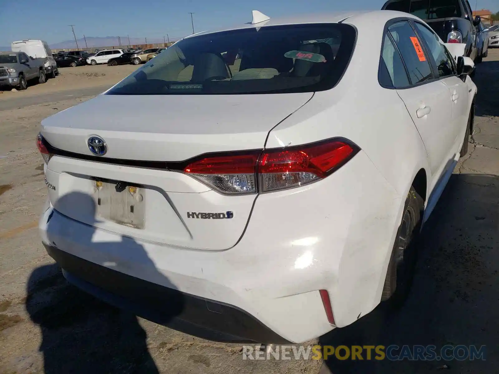 4 Photograph of a damaged car JTDEBRBE4LJ003317 TOYOTA COROLLA 2020