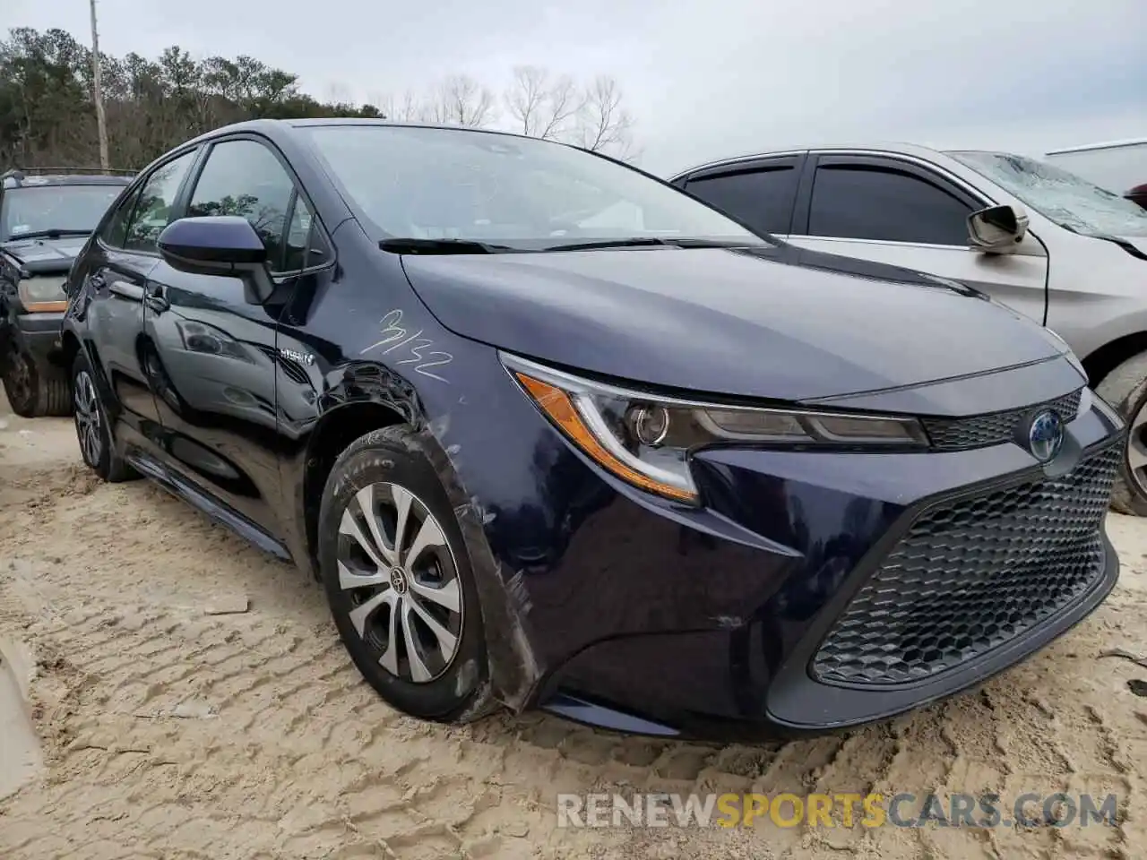 1 Photograph of a damaged car JTDEBRBE4LJ003530 TOYOTA COROLLA 2020