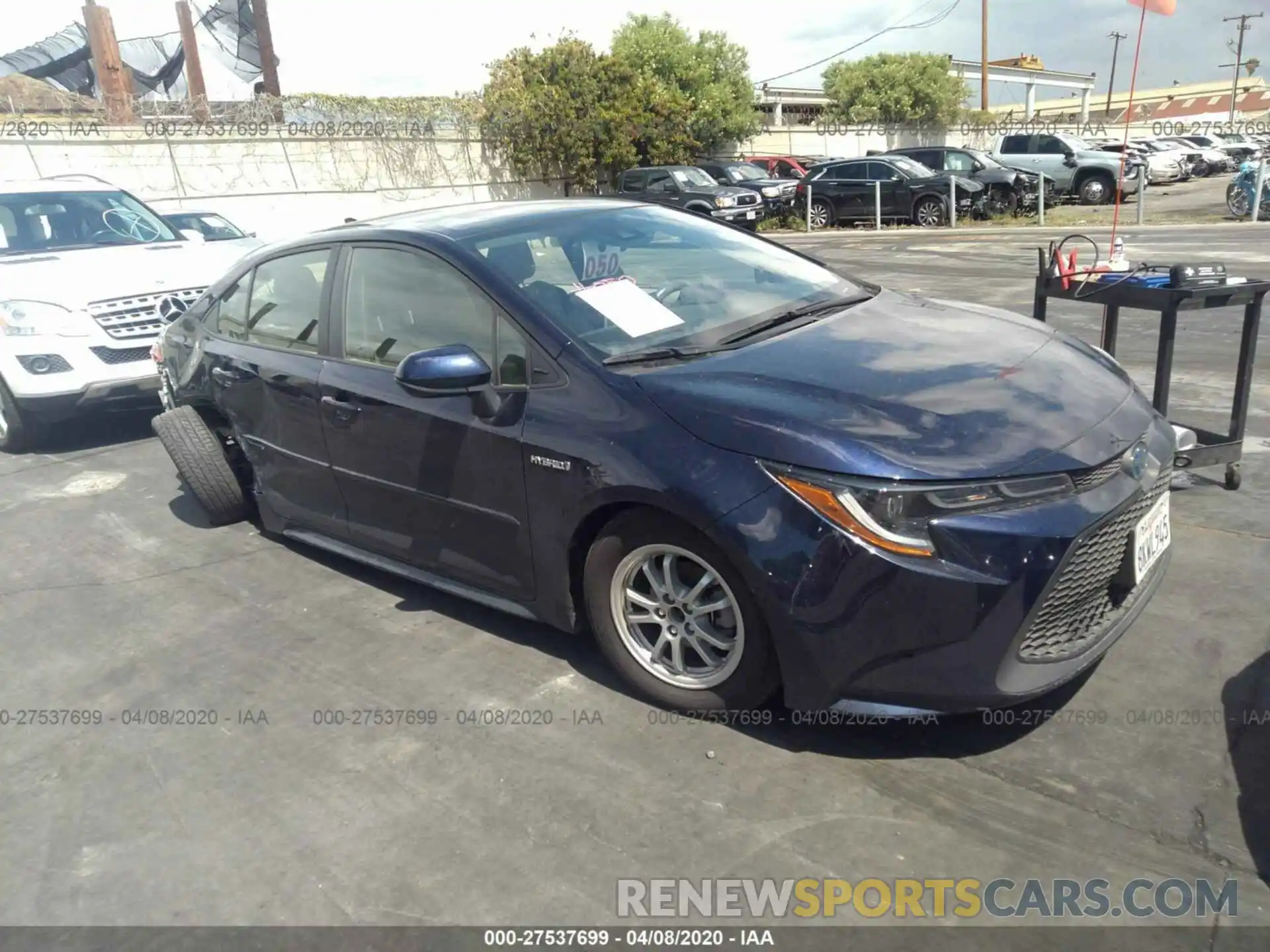 1 Photograph of a damaged car JTDEBRBE4LJ006573 TOYOTA COROLLA 2020