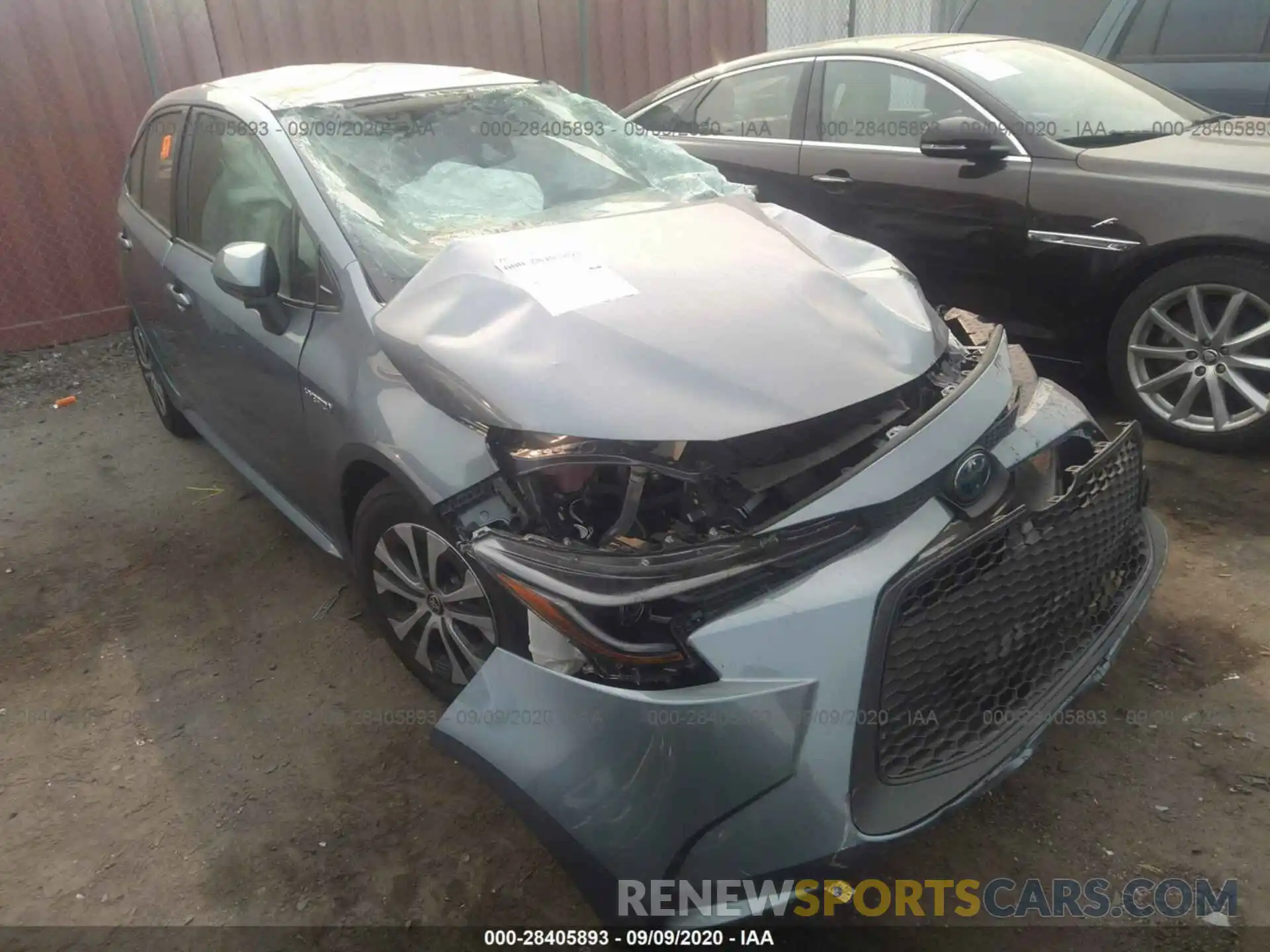 1 Photograph of a damaged car JTDEBRBE4LJ009229 TOYOTA COROLLA 2020